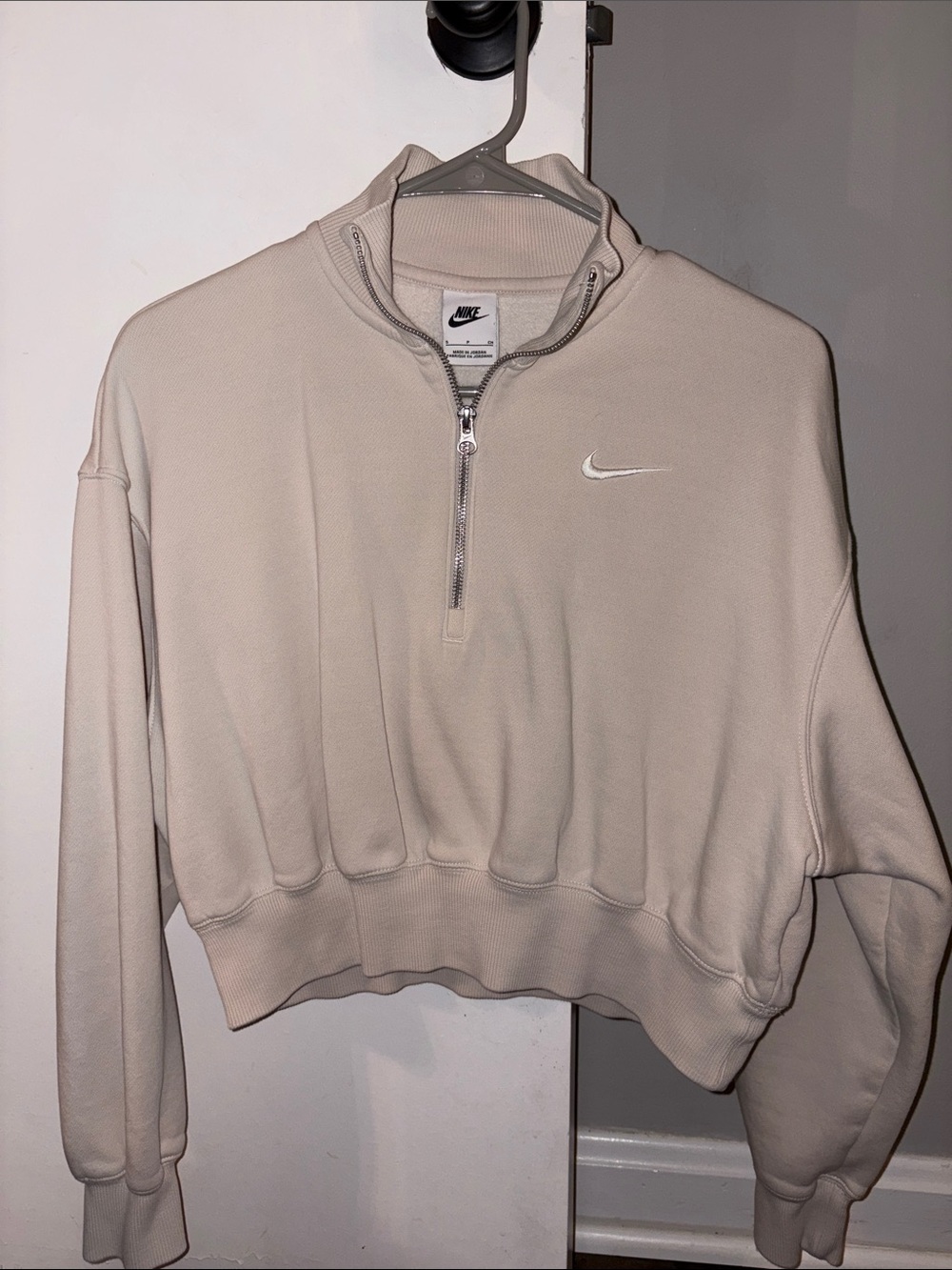 Nike Women's Light Beige Quarter-Zip Cropped Sweatshirt